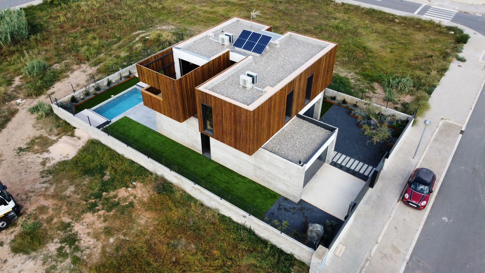 Casa # — Vista aérea acceso